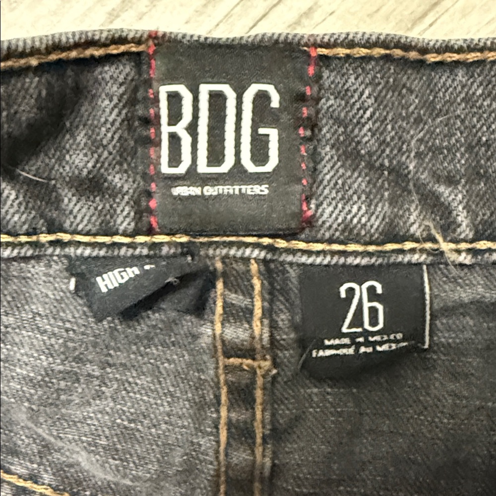 BDG Women's Dark Gray Jean Shorts - Picture 3 of 3